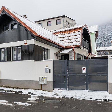 Sun Villas Accommodation Braşov Exterior foto